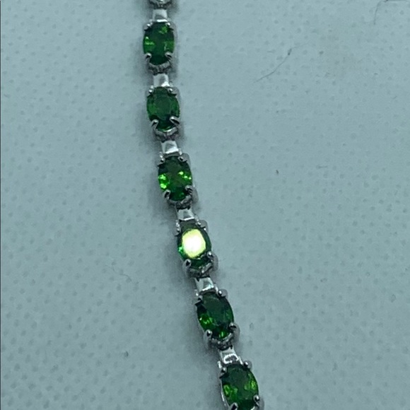RUSSIAN DIOPSIDE NECKLACE 23.50cts - Picture 5 of 8
